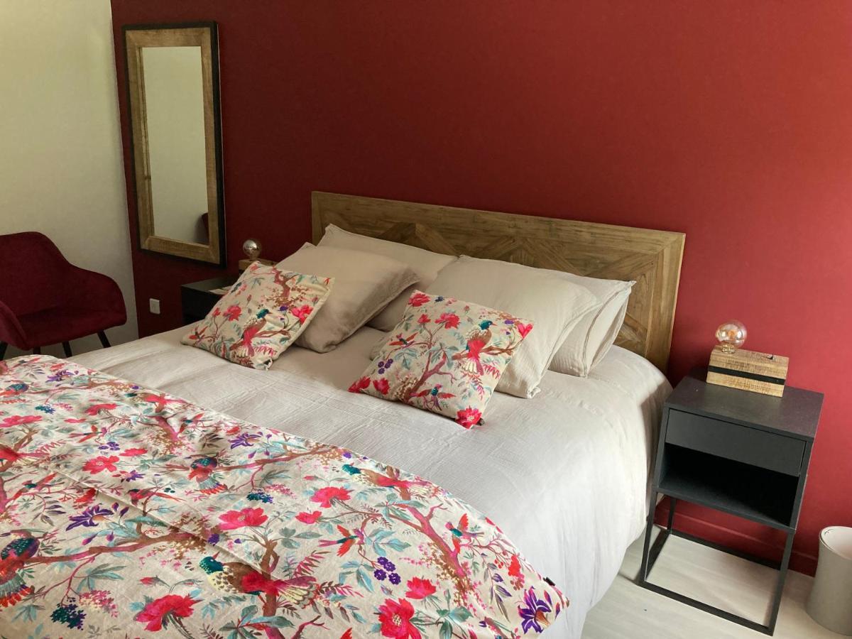 Wine Hote Chambre D'Hotes Le Pian-Médoc エクステリア 写真